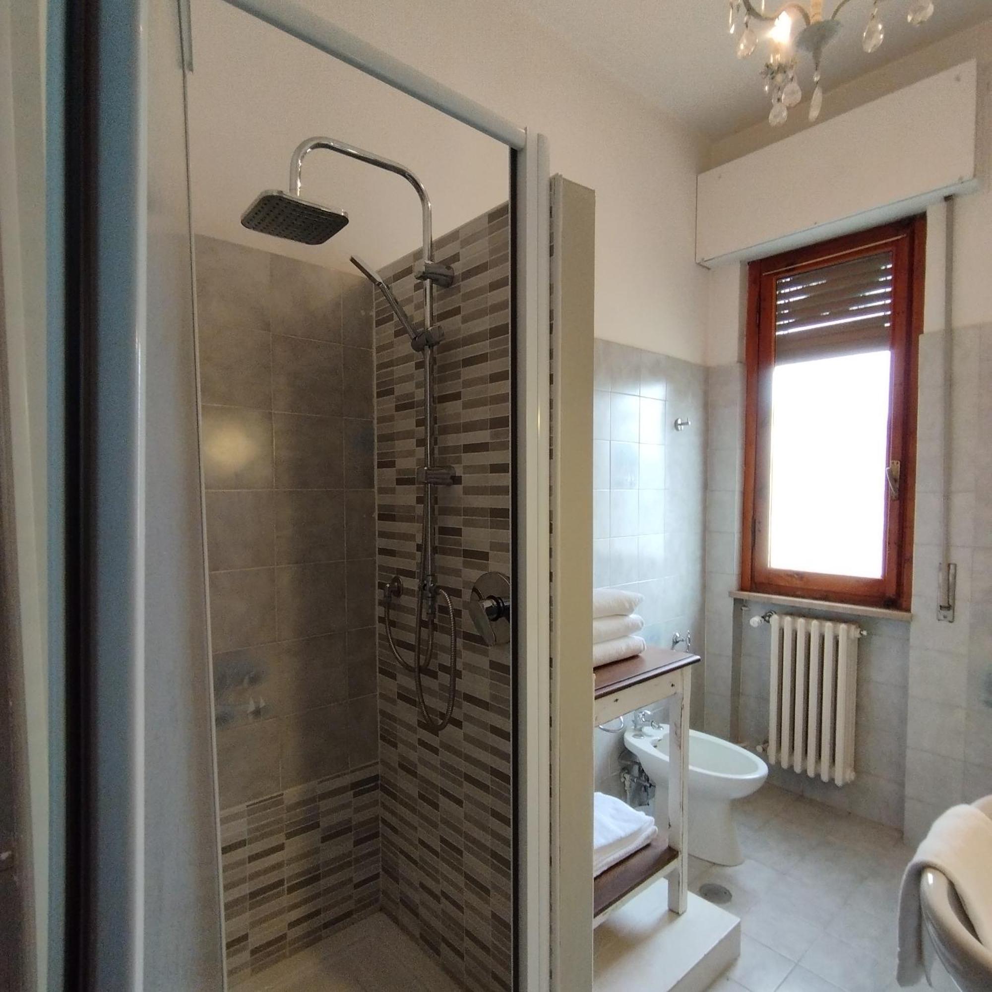 Casa Ugo Apartment ป็อปปี ภายนอก รูปภาพ